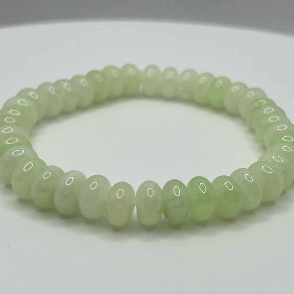 B98 8.3mm Genuine and Organic High Quality CHINESE Jade Handmade Bracelet